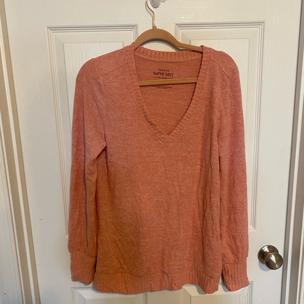 Torrid size 00x 10 M/L Super Soft Plush V-Neck Long Sleeve Top - Picture 5 of 8